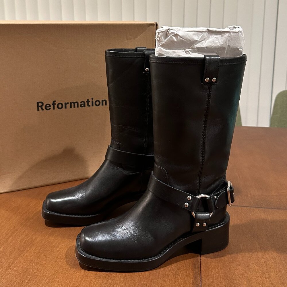 (SOLD) REFORMATION Francesca Moto Boots in black leather / silver, US 6.5